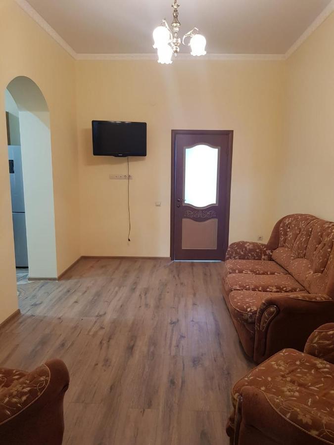 Квартира В Сухуми Apartman Kültér fotó