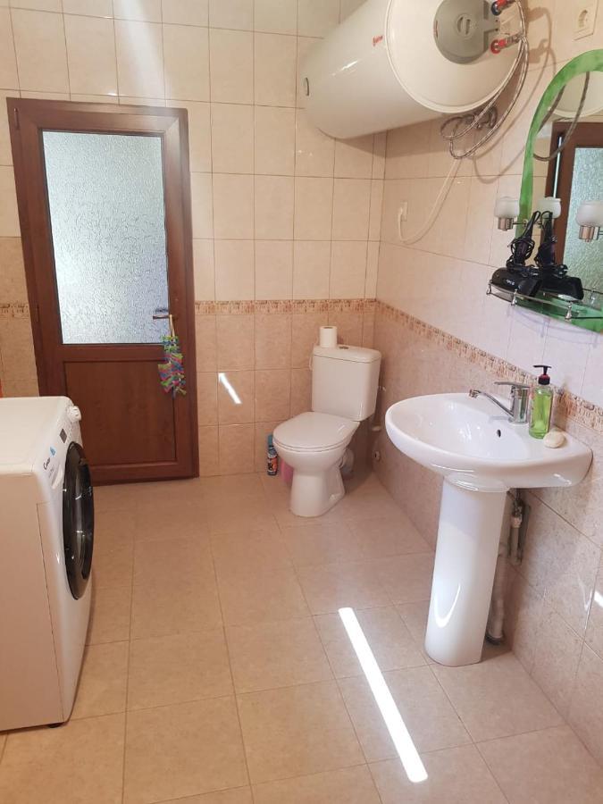 Квартира В Сухуми Apartman Kültér fotó